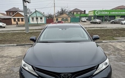 Toyota Camry, 2018 год, 2 850 000 рублей, 1 фотография