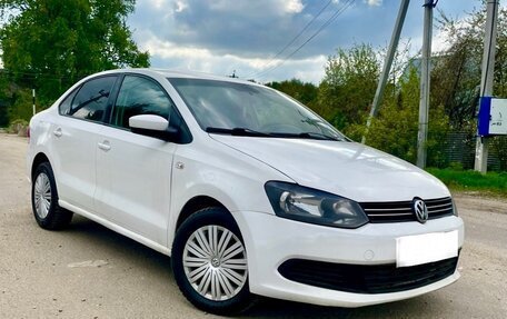 Volkswagen Polo VI (EU Market), 2013 год, 635 000 рублей, 1 фотография