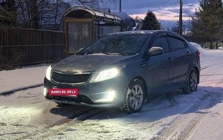 KIA Rio III рестайлинг, 2012 год, 850 000 рублей, 2 фотография