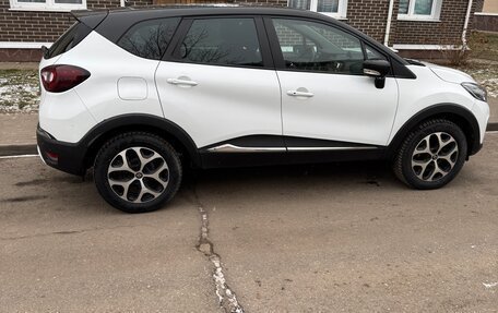 Renault Kaptur I рестайлинг, 2016 год, 1 150 000 рублей, 2 фотография