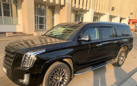 Cadillac Escalade IV, 2019 год, 15 000 000 рублей, 1 фотография