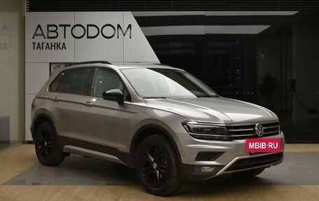 Volkswagen Tiguan II, 2020 год, 3 149 000 рублей, 3 фотография