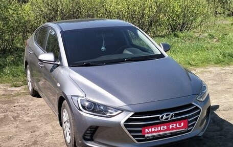 Hyundai Elantra VI рестайлинг, 2016 год, 1 430 000 рублей, 6 фотография