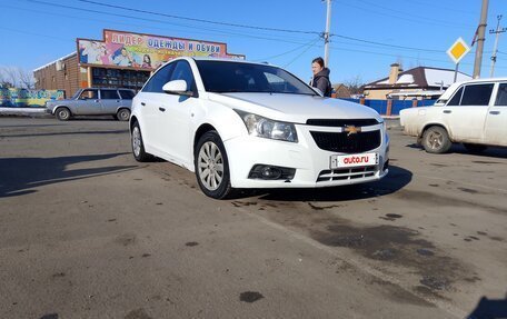 Chevrolet Cruze II, 2011 год, 680 000 рублей, 4 фотография