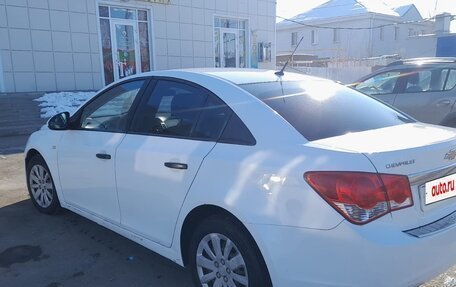 Chevrolet Cruze II, 2011 год, 680 000 рублей, 7 фотография