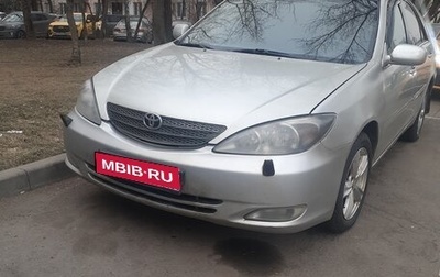 Toyota Camry V40, 2002 год, 620 000 рублей, 1 фотография