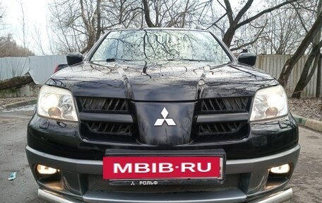 Mitsubishi Outlander III рестайлинг 3, 2006 год, 980 000 рублей, 2 фотография