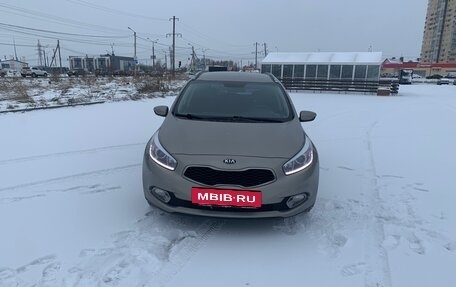 KIA cee'd III, 2014 год, 1 370 000 рублей, 2 фотография