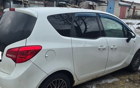 Opel Meriva, 2013 год, 600 000 рублей, 3 фотография