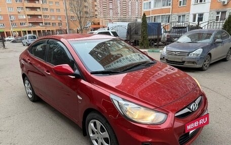 Hyundai Solaris II рестайлинг, 2014 год, 895 000 рублей, 4 фотография