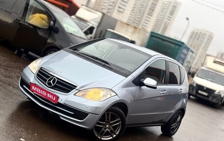 Mercedes-Benz A-Класс, 2010 год, 550 000 рублей, 3 фотография