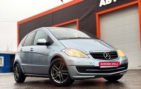 Mercedes-Benz A-Класс, 2010 год, 550 000 рублей, 33 фотография