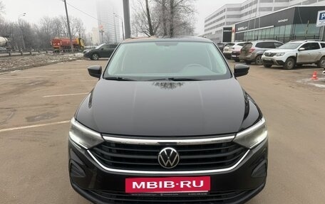 Volkswagen Polo VI (EU Market), 2021 год, 1 369 000 рублей, 2 фотография