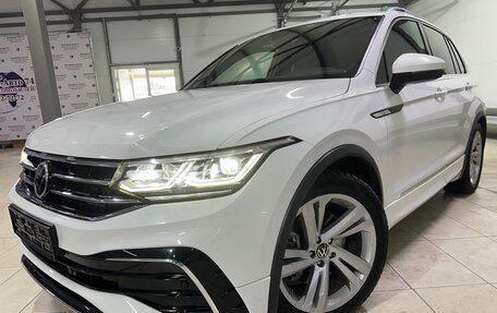 Volkswagen Tiguan II, 2021 год, 3 800 000 рублей, 3 фотография