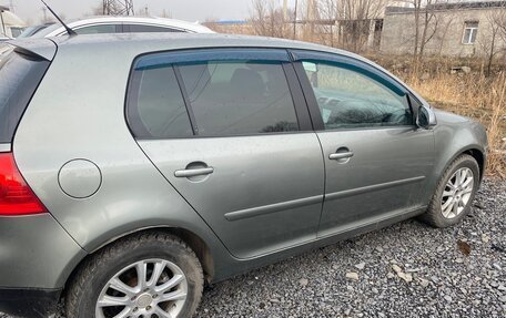 Volkswagen Golf V, 2005 год, 650 000 рублей, 2 фотография