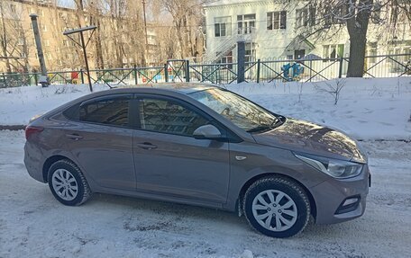 Hyundai Solaris II рестайлинг, 2019 год, 1 225 000 рублей, 2 фотография