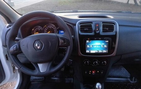 Renault Logan II, 2014 год, 570 000 рублей, 9 фотография