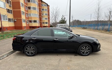 Toyota Camry, 2017 год, 2 450 000 рублей, 7 фотография