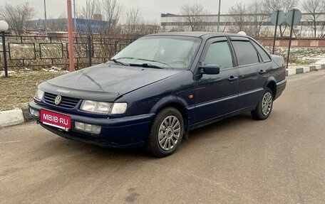 Volkswagen Passat B4, 1994 год, 200 000 рублей, 1 фотография