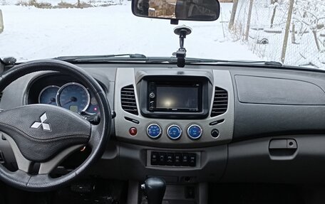 Mitsubishi L200 IV рестайлинг, 2008 год, 1 200 000 рублей, 6 фотография