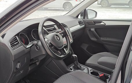 Volkswagen Tiguan II, 2018 год, 2 850 000 рублей, 11 фотография