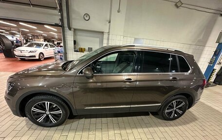 Volkswagen Tiguan II, 2018 год, 3 147 000 рублей, 5 фотография