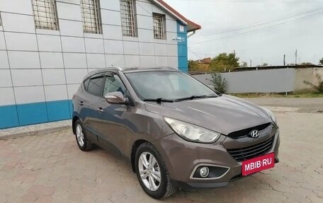 Hyundai ix35 I рестайлинг, 2011 год, 950 000 рублей, 3 фотография