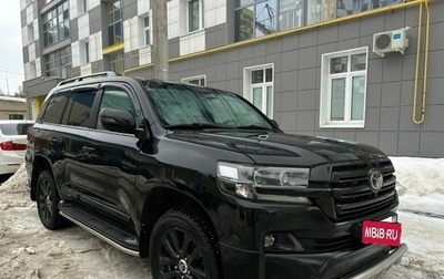 Toyota Land Cruiser 200, 2016 год, 1 фотография