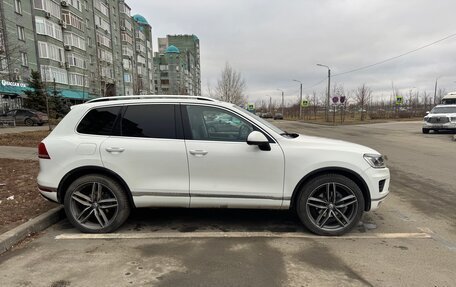 Volkswagen Touareg III, 2015 год, 2 450 000 рублей, 3 фотография