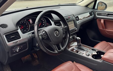 Volkswagen Touareg III, 2015 год, 2 450 000 рублей, 14 фотография