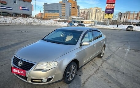 Volkswagen Passat B6, 2006 год, 660 000 рублей, 2 фотография