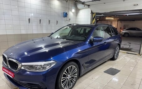 BMW 5 серия, 2019 год, 3 990 000 рублей, 2 фотография