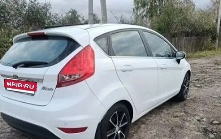 Ford Fiesta, 2012 год, 820 000 рублей, 4 фотография