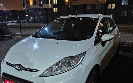 Ford Fiesta, 2012 год, 820 000 рублей, 3 фотография