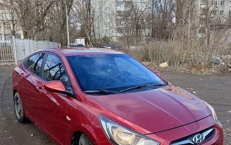 Hyundai Solaris II рестайлинг, 2011 год, 720 000 рублей, 8 фотография