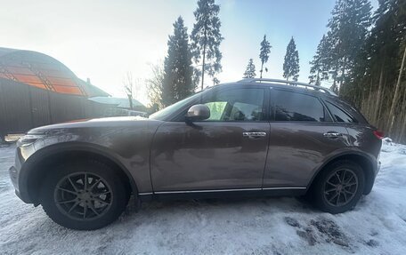 Infiniti FX I, 2004 год, 850 000 рублей, 7 фотография