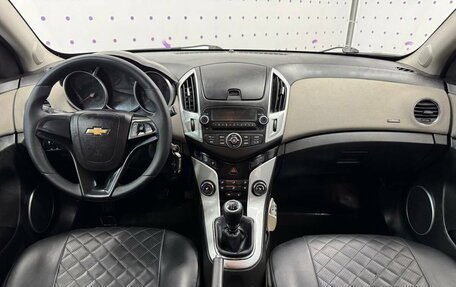 Chevrolet Cruze II, 2014 год, 880 000 рублей, 8 фотография