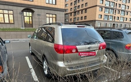 Toyota Sienna II рестайлинг, 2007 год, 1 350 000 рублей, 4 фотография