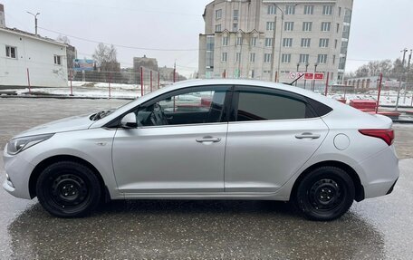 Hyundai Solaris II рестайлинг, 2018 год, 1 100 000 рублей, 5 фотография