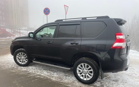 Toyota Land Cruiser Prado 150 рестайлинг 2, 2014 год, 3 750 000 рублей, 3 фотография