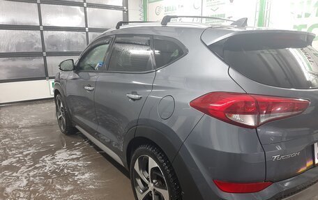 Hyundai Tucson III, 2018 год, 2 300 000 рублей, 2 фотография