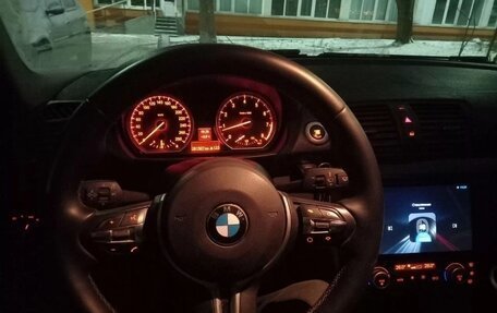 BMW 1 серия, 2008 год, 1 600 000 рублей, 6 фотография