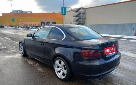 BMW 1 серия, 2008 год, 1 600 000 рублей, 8 фотография