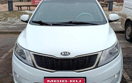 KIA Rio III рестайлинг, 2011 год, 700 000 рублей, 5 фотография