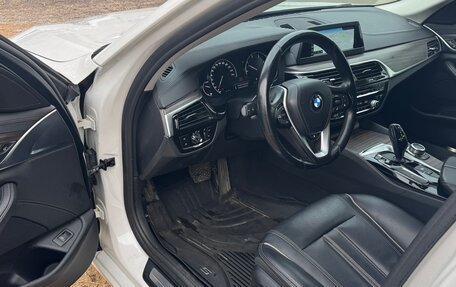 BMW 5 серия, 2018 год, 3 450 000 рублей, 10 фотография