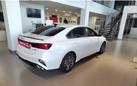 KIA Cerato IV, 2022 год, 3 100 000 рублей, 3 фотография