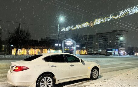 Nissan Fuga II, 2009 год, 1 500 999 рублей, 2 фотография