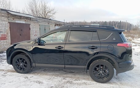 Toyota RAV4, 2018 год, 2 850 000 рублей, 2 фотография