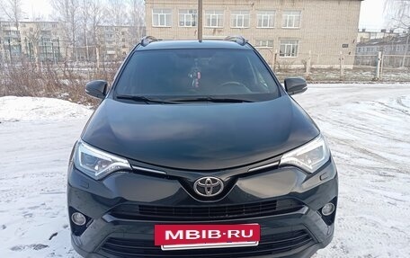 Toyota RAV4, 2018 год, 2 850 000 рублей, 8 фотография