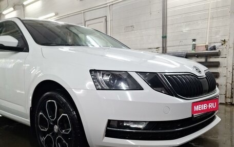 Skoda Octavia, 2019 год, 1 890 000 рублей, 8 фотография